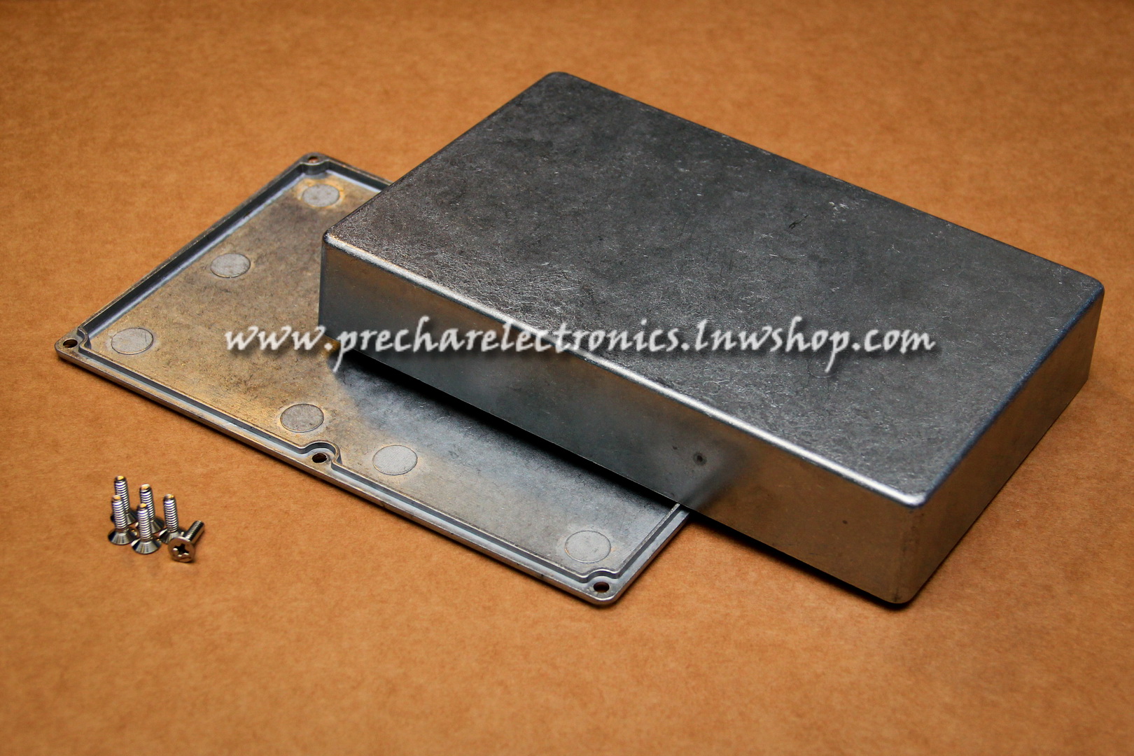 กล่องอลูมิเนียม 1590DD
