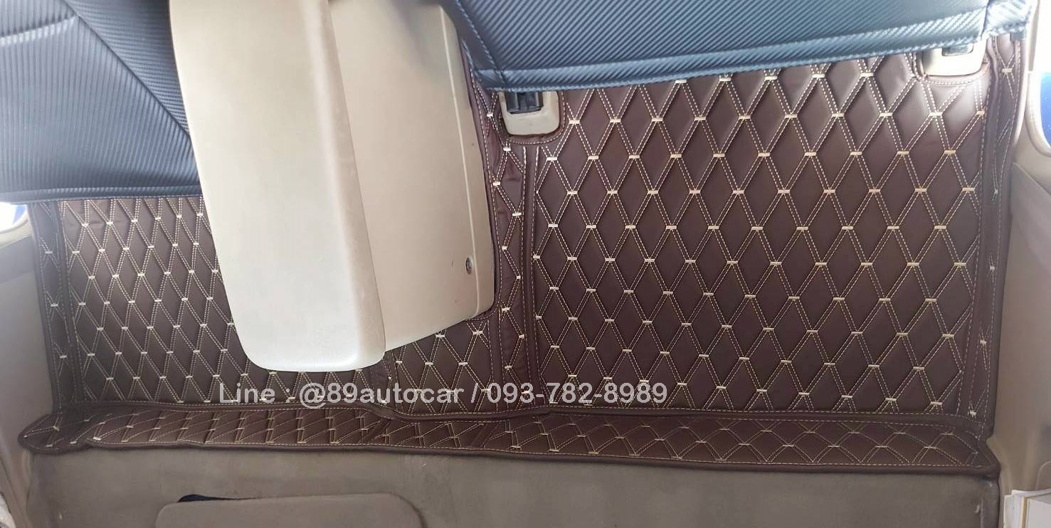 พรมรถกระบะ Nissan Frontier Cab ปูพรมVVIP สีกาแฟด้ายทอง เต็มคัน