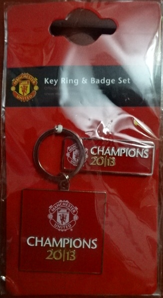 ชุดพวงกุญแจและเข็มกลัด ฟุตบอล สโมสรแมนเชสเตอร์ ยูไนเต็ด - 20 TITLES EPL CHAMPIONS ใหม่ / MANCHESTER UNITED Football Club Key Ring&Pin Set - 20 TITLES EPL CHAMPIONS NEW