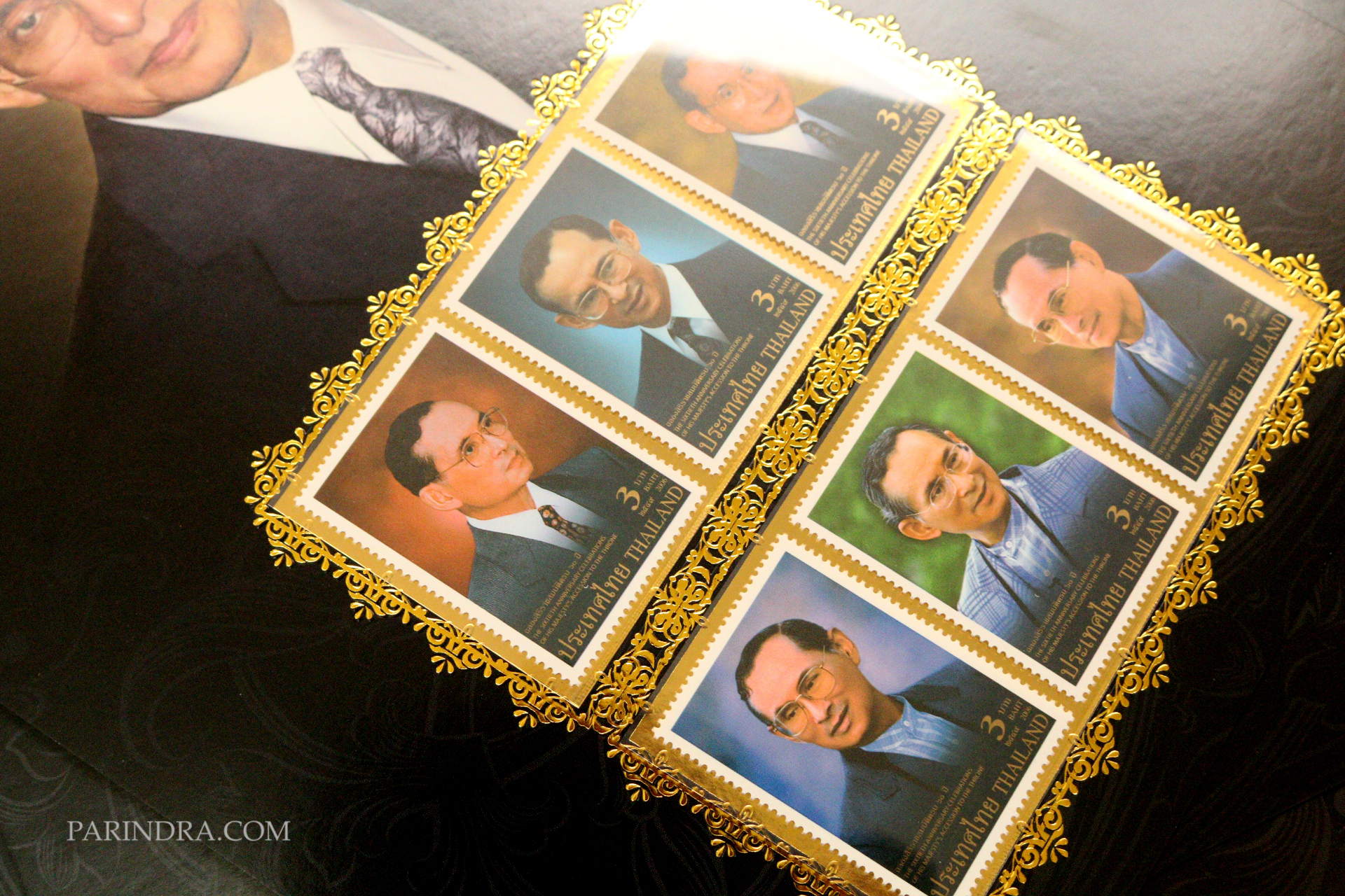 แผ่นที่ระลึกสำหรับใส่แสตมป์ชุด งานฉลองสิริราชสมบัติครบ 60 ปี ชุดที่ 1 ปี 2549 (แผ่นเปล่า)