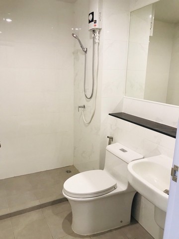 ให้เช่าคอนโด รีช พหลโยธิน 52 ตึกF 30 ตร.ม.แบบกั้นห้อง เฟอร์ครบ ใกล้ BTS สะพานใหม่ มีเครื่องซักผ้า