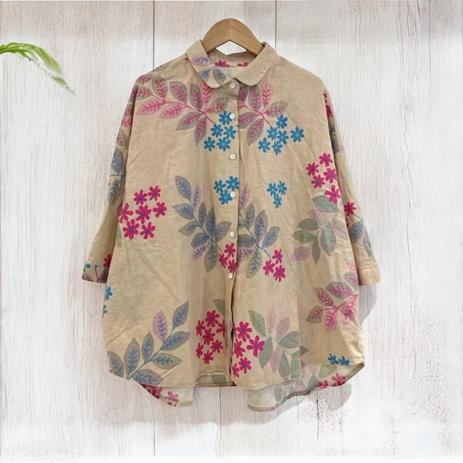 เสื้อผ้าฝ้ายลายใบไม้