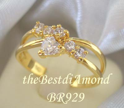 BR929+++แหวนไขว้ แบบหรูหรา +++น่ารักมากๆๆๆมีสไตน์ ดีไซน์ modern โดยออกแบบผสมผสานระหว่างเพชรหัวใจกับเพชรกลมค่ะ งานสวยมากค่ะ
