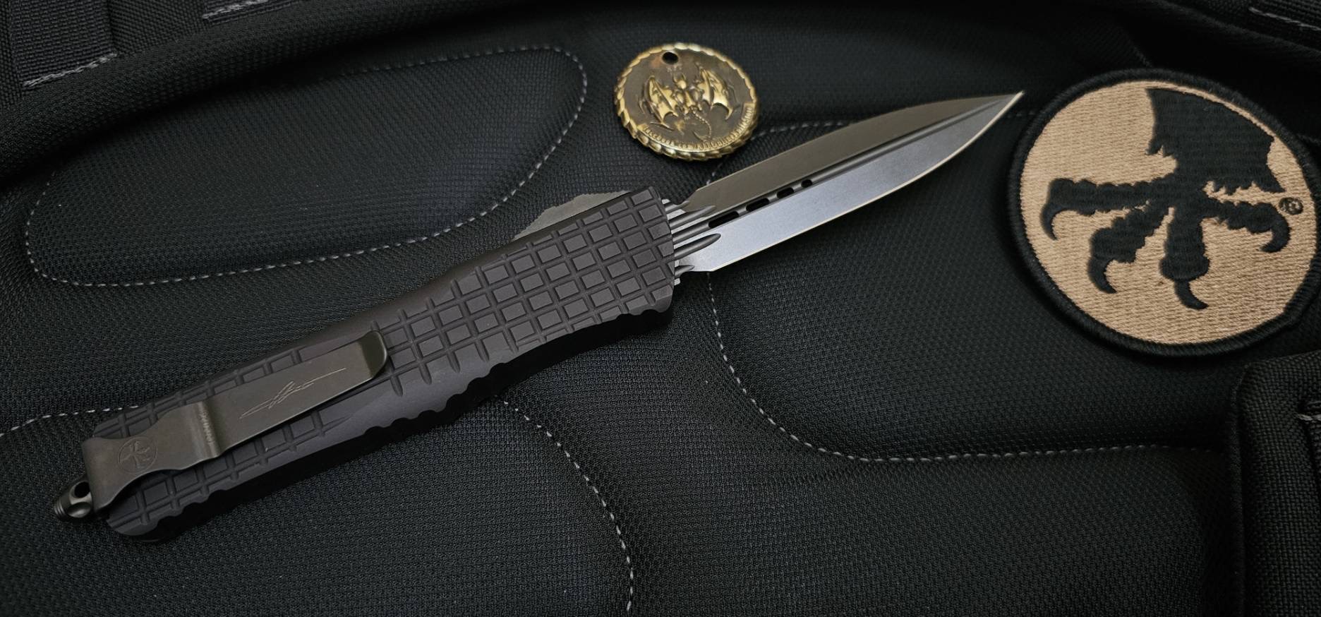 Microtech Combat Troodon D/E Shadow - Black Handle - Black Blade