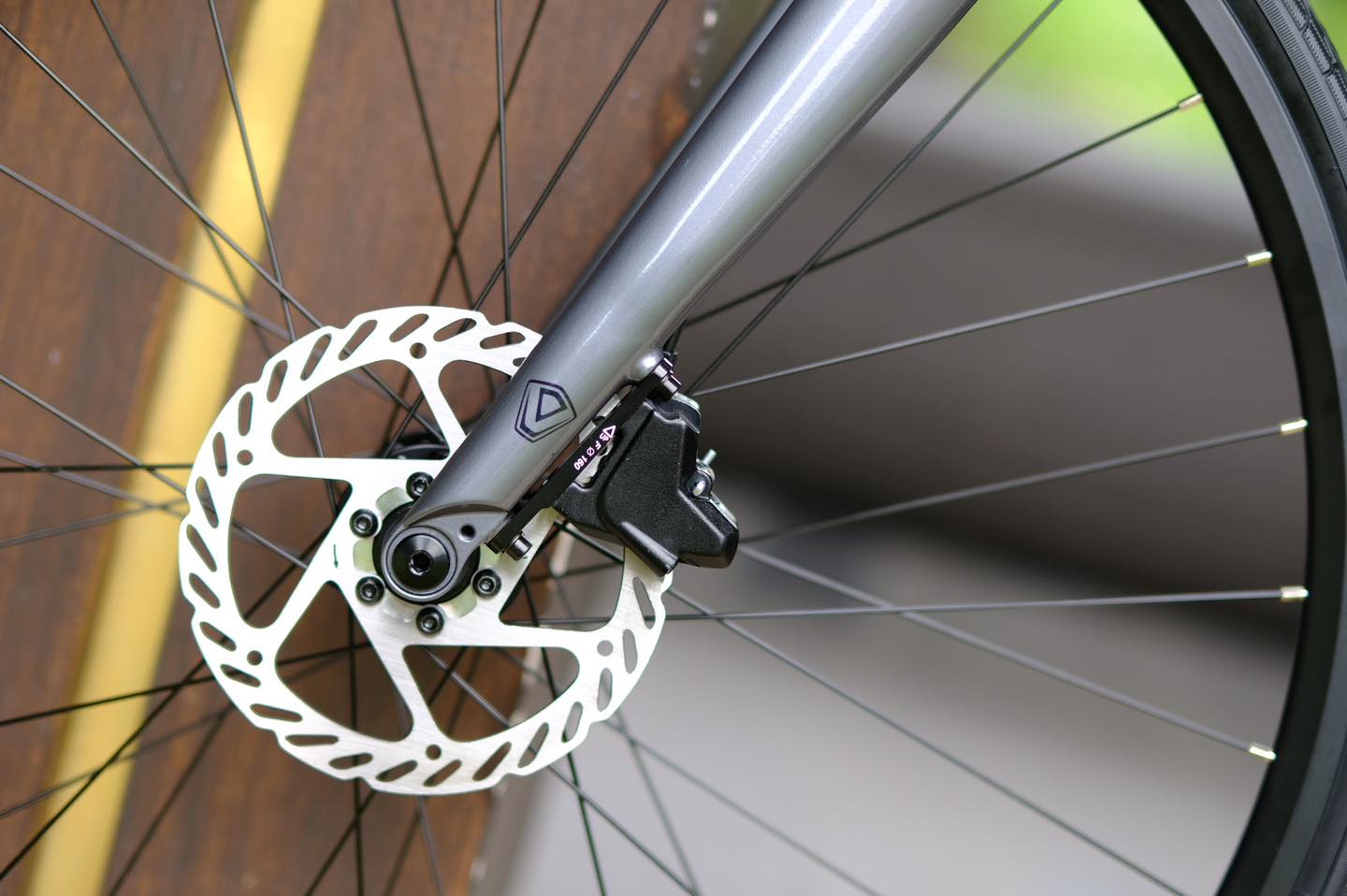 จักรยานไฮบริด JAVA WAHOO Hybrid 9 Speed ดิสเบรคน้ำมัน อลูมิเนียม เกียร์ L-TWOO ปี 2025