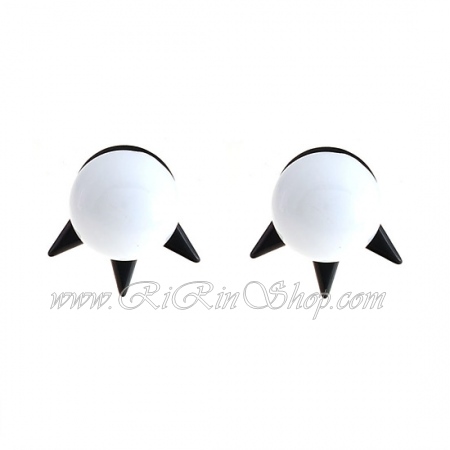 Aznavour & Grain de beaute ต่างหู, ตุ้มหู เซลลูโลส ( White )