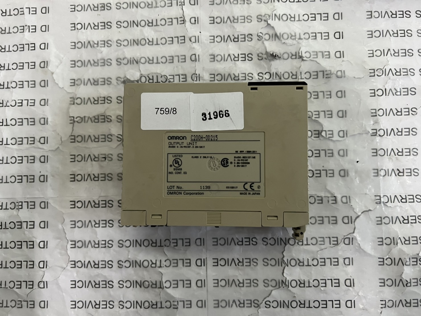 C200H-OD215 PLC “ OMRON ”