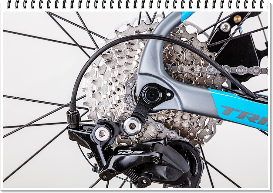 จักรยานเสือหมอบ TRINX RAPID 2.1s DISC เฟรมคาร์บอน เกียร์ 2*11 speed 105 SHIMANO 700C (เบรคน้ำมัน Shimano) 2021