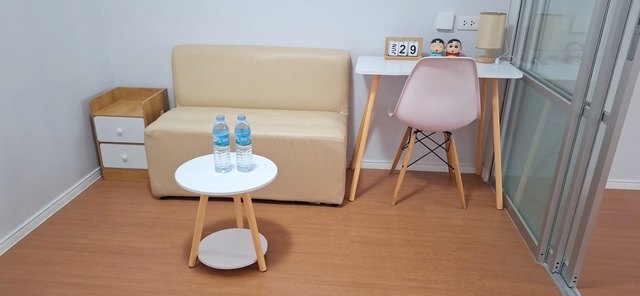 ให้เช่าคอนโด ลุมพินี ทาวน์ชิป รังสิต-คลอง1 ตึกC8 ห้อง 26 ตร.ม.เฟอร์ครบ พร้อมอยู่ได้เลย