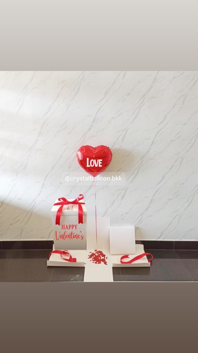 Valentine's Surprised Box Bubble กล่องเซอร์ไพรส์ พร้อม ฟอยล์หัวใจ ขนาด 18" 1 ชิ้น พร้อมตกเเต่ง สามารถเปลี่ยนสีลูกโป่ง/เปลี่ยนสีข้อความได้
