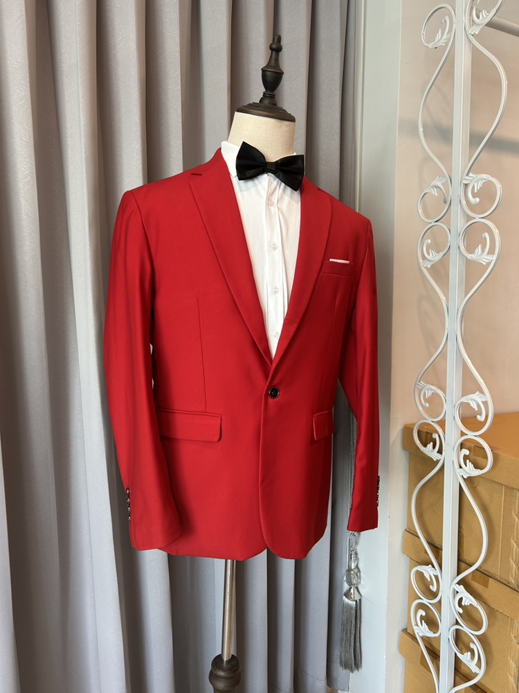 พร้อมเช่า เสื้อสูทชาย สีแดง ทรงสลิมฟิต พลัสไซส์ **มีเฉพาะเสื้อ 5XL**