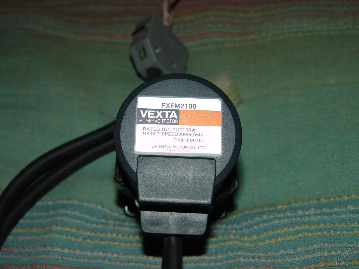 FXEM2100 SERVO MOTOR " VEXTA "