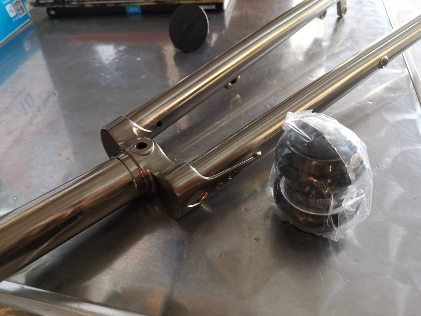 เฟรมเซ็ต เฟรมทัวร์ริ่ง SEABOARD Chromoly 4130 สี Chrome 700C Classic Cyclocross Cr-mo Frameset Disc Brake 4130