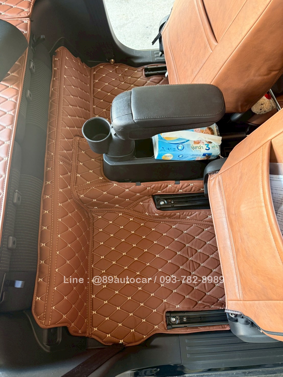 พรมปูพื้นรถยนต์ Suzuki Jimmy 2025 พรมVVIP ด้ายคู่ สีน้ำตาลเข้มด้ายทอง เต็มคัน
