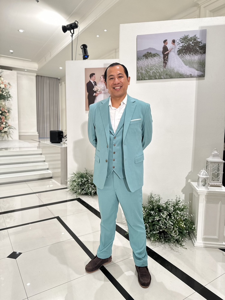 พร้อมเช่า เสื้อสูทชาย สีเขียวมิ้นต์เข้ม สีเขียวพาสเทล Dark Pastel Mint Green (พร้อมเสื้อกั๊ก)