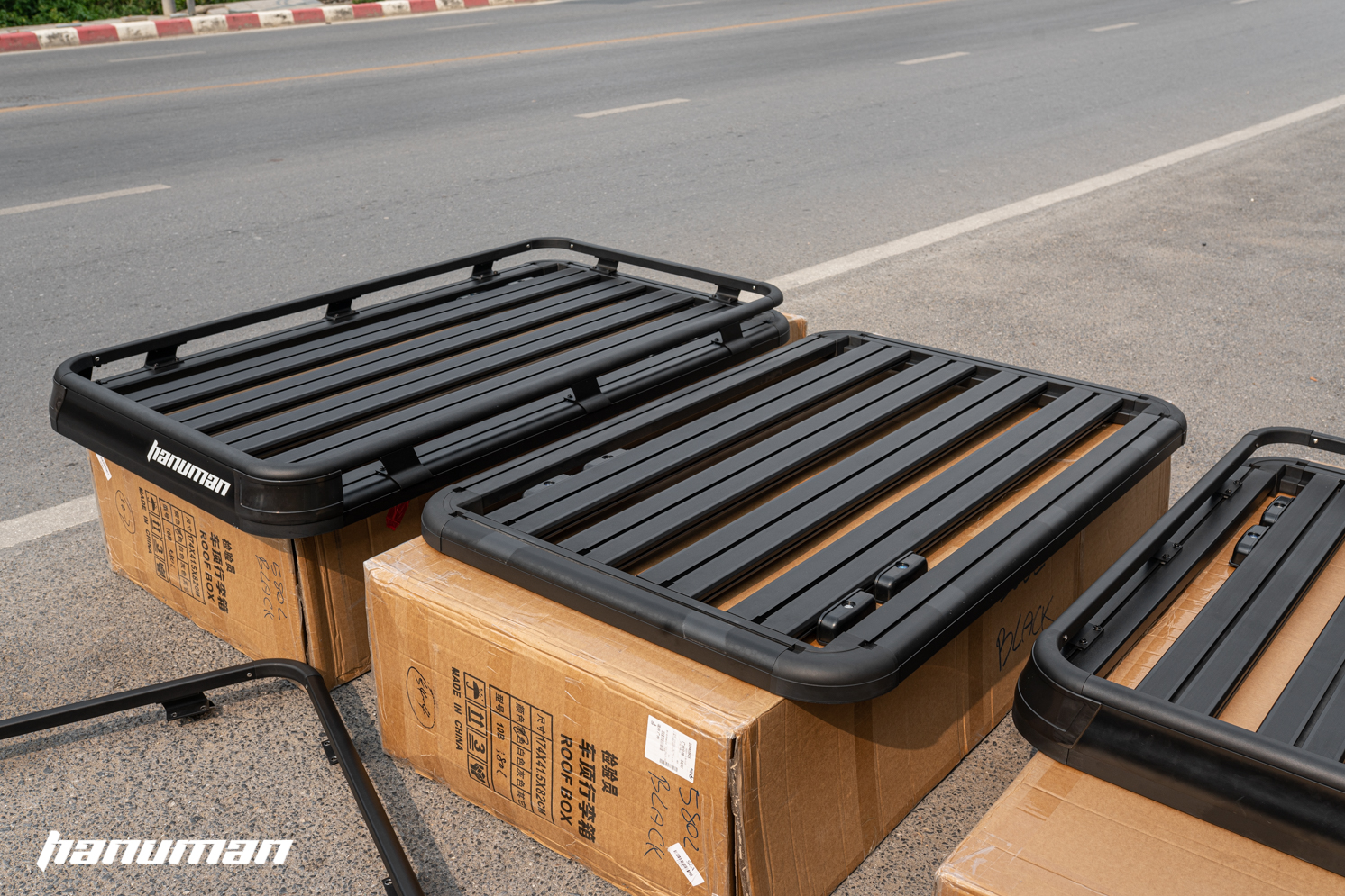 แร็คหลังคา 𝗛𝗔𝗡𝗨𝗠𝗔𝗡 𝗥𝗢𝗢𝗙 𝗧𝗥𝗔𝗬 (𝗕𝗔𝗦𝗞𝗘𝗧) วัสดุอลูมิเนียม มีไซส์ S, M, L ที่เก็บกระเป๋าเดิน