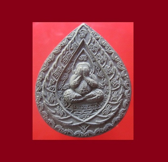 @@พระปิดตาเนื้อผง ดำ จงรวยเงินทอง มหาวัน หลังยันต์ดวง ตอกโค๊ดสวย @@