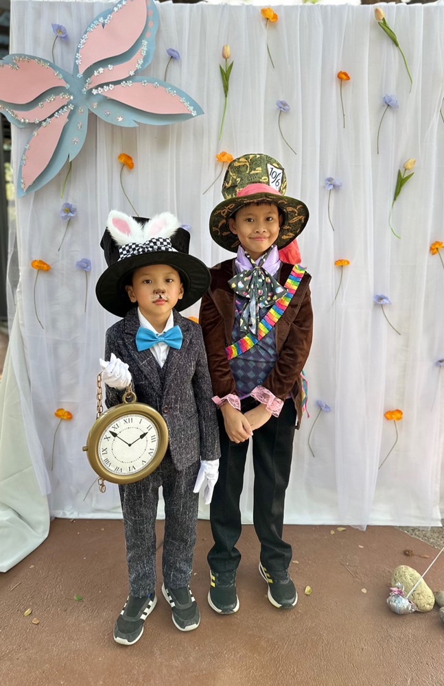 พร้อมเช่า ชุดสูทเด็กชาย สีเทาดำ สไตล์เกาหลี **พร้อมเช่าไซส์ 90 ,110 , 120**