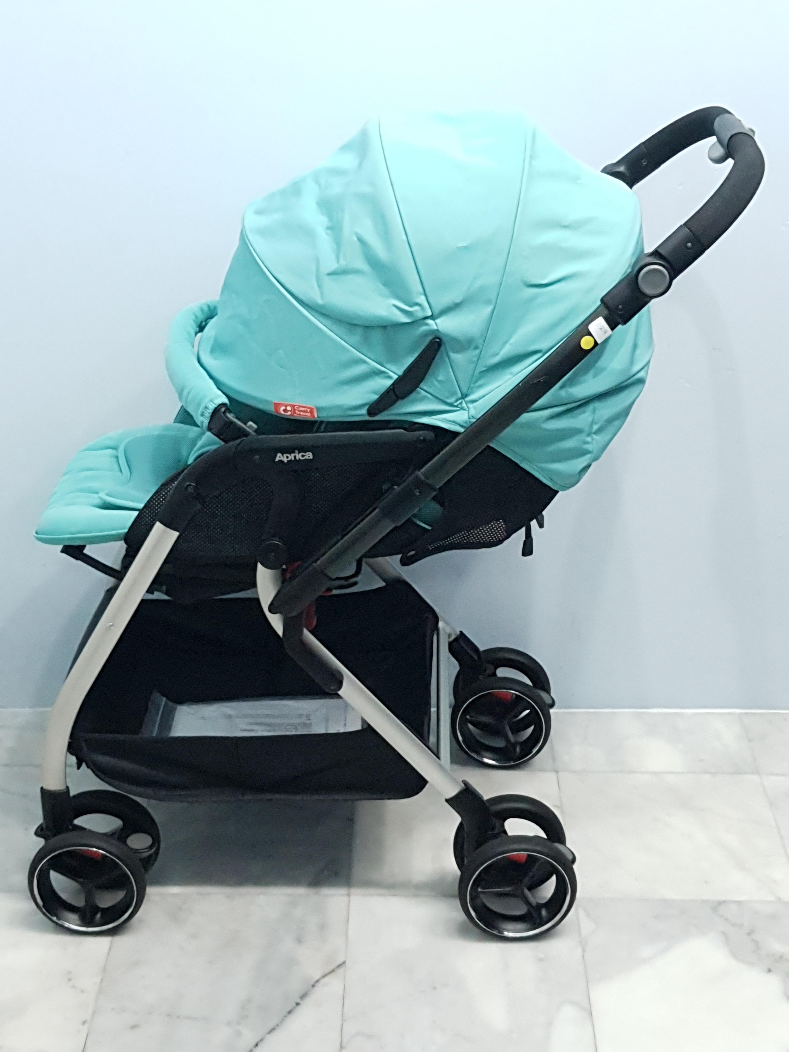 Aprica Optia สีเขียว