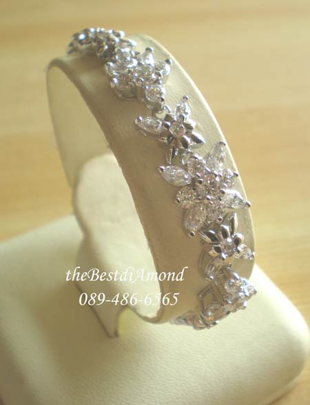 ++BC004RD+สร้อยข้อมือLuxury Flower+แบบหรูหรา อลังการ งานสวยมากๆๆ แบบสวยลงตัว ดูไฮโซสุดๆ แต่ไม่เวอร์นะคะ ใส่ออกงานได้สบายๆไม่อายใคร งานเหมือนจริงมาก