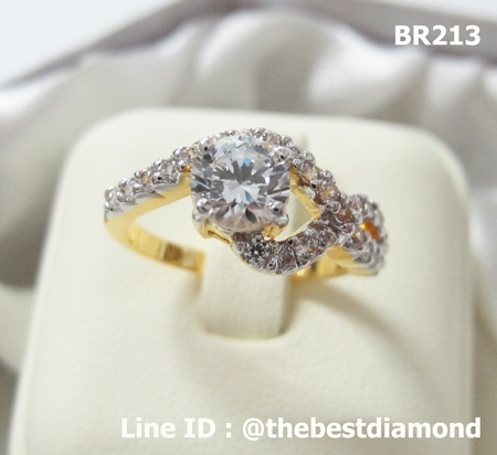 BR213+แหวนดีไซน์ เก๋ เรียบ หรู งามมากๆๆ เหมือนของแท้สุดๆเล่นไฟวิ๊งๆ รับประกันความสวย