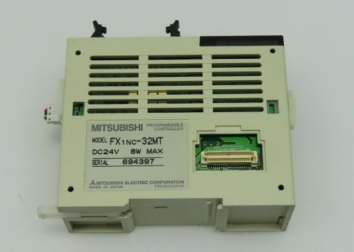 PLC " MITSUBISHI " รุ่น FX1NC-32MT