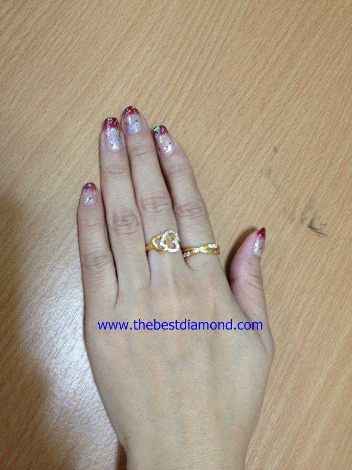 BR203+++แหวนหัวใจเกี่ยวรัก++แบบน่ารักมากๆๆๆ เป็นรูปหัวใจ 2 ดวงเกี่ยวกัน เพชรไม่ใหญ่มาก ใส่ติดนิ้วได้สบายๆ