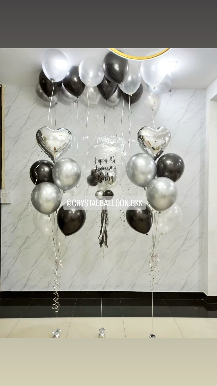 ลูกโป่ง Anniversary Bubble USA 24" Theme ดำ-เงิน พร้อม ช่อลูกโป่งฟอยล์หัวใจ ขนาด 18" 2 ช่อ พร้อมตกแต่ง ลูกโป่งลอยฝ้า 15 ลูก สามารถเปลี่ยนสีลูกโป่ง/เปลี่ยนข้อความได้