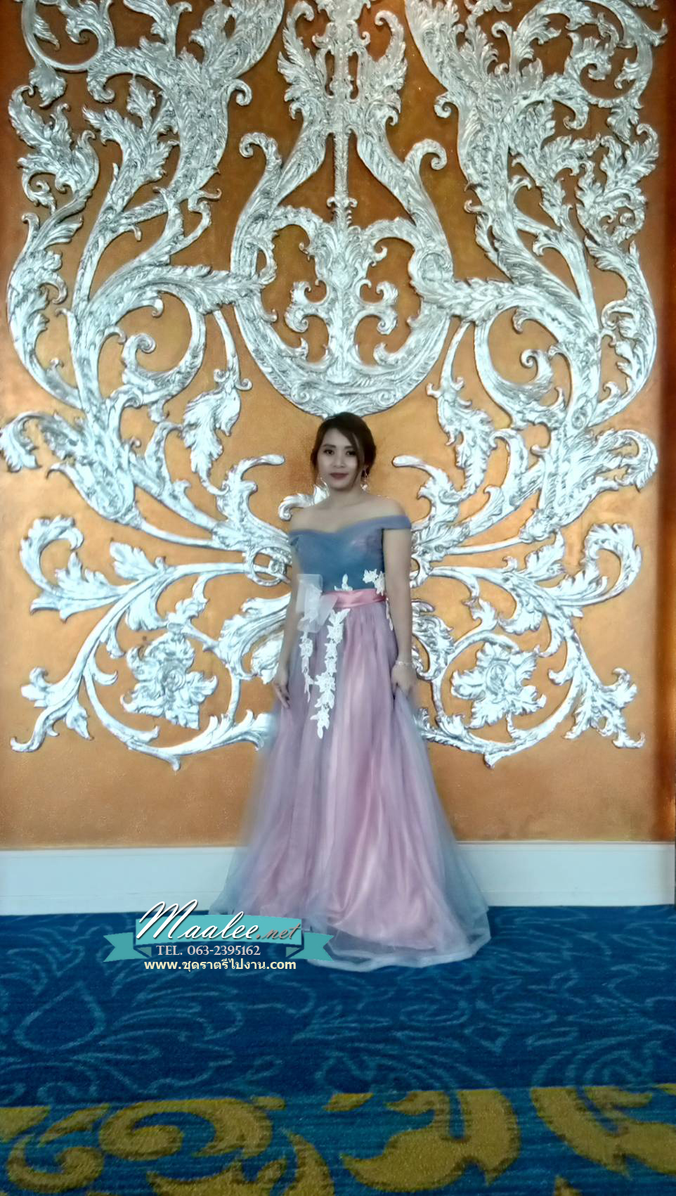 พร้อมเช่า ชุดราตรียาว แบบไหล่ปาด สีเทา-ชมพู Two Tone สไตล์เจ้าหญิง สวยหวานน่ารักมาก เนื้อผ้าตาข่าย แต่งโบว์และลูกไม้ช่วงเอว (เชือกผูกหลัง)