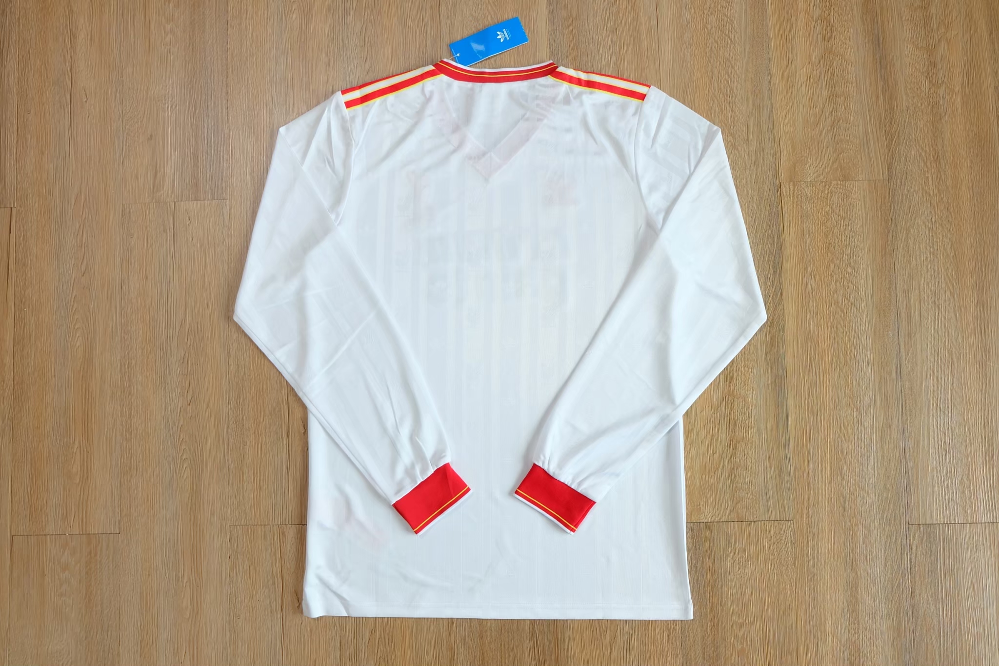 Liverpool 1986/87 Away Jersey เสื้อบอลย้อนยุคแขนยาว เสื้อแขนยาวลิเวอร์พูลย้อนยุค Crown paints