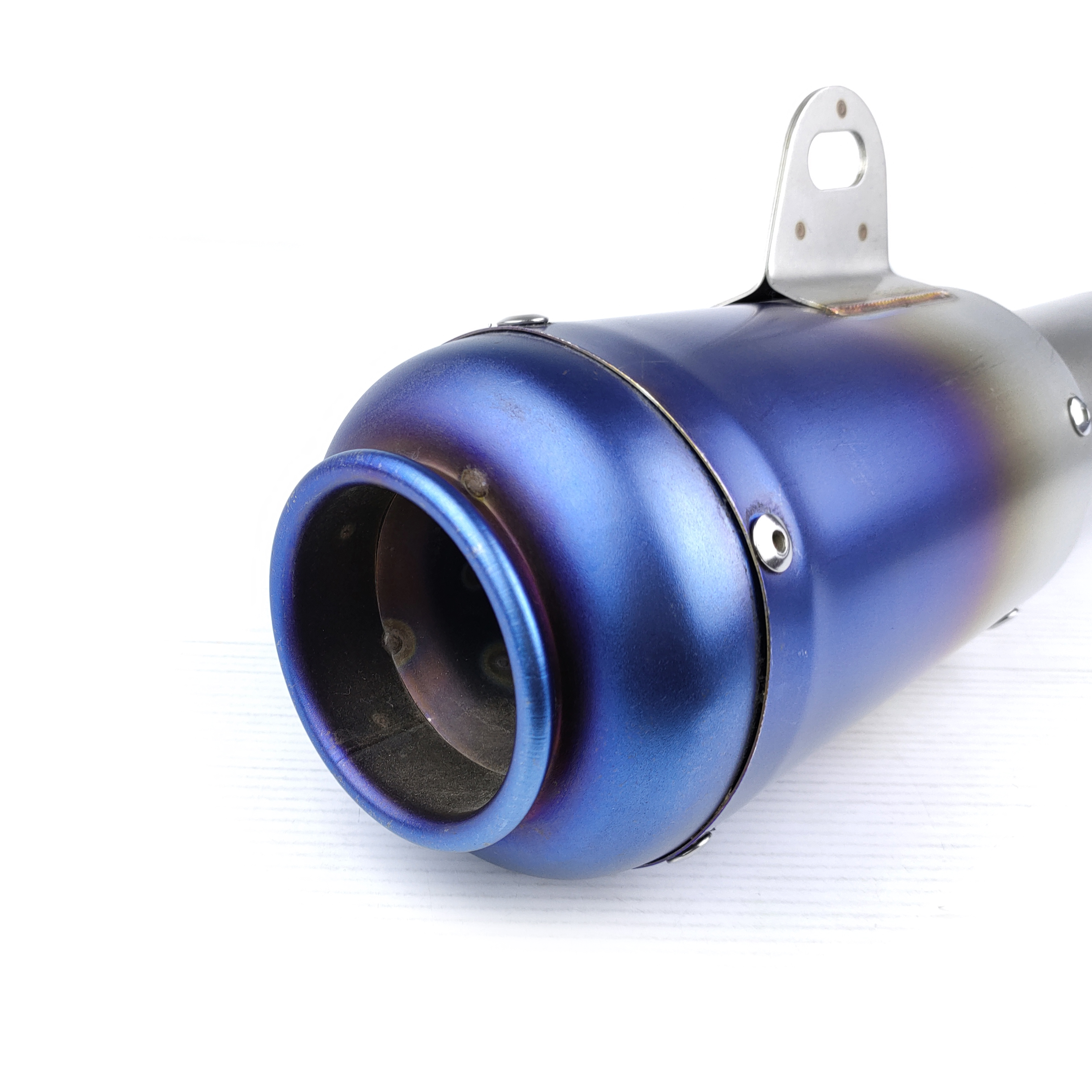 ปลายท่อสูตร ปลายท่อแต่ง Akrapovic สวมคอ 2 นิ้ว สีเทไท