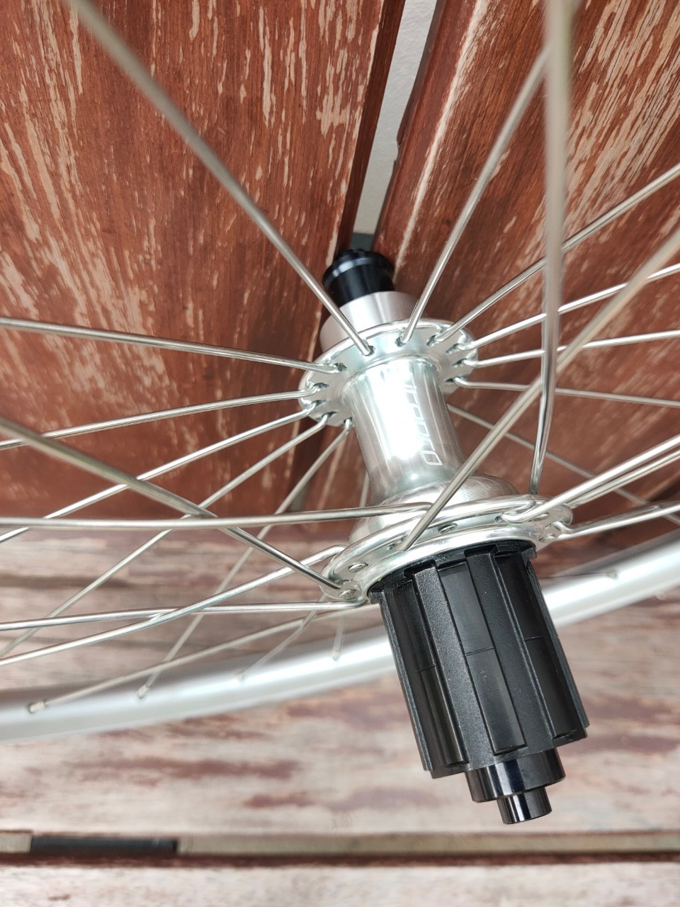 ชุดล้อสำเร็จ 20 นิ้ว LITEPRO K-FUN 451 ริมเบรค ขนาด 451 สีเงิน