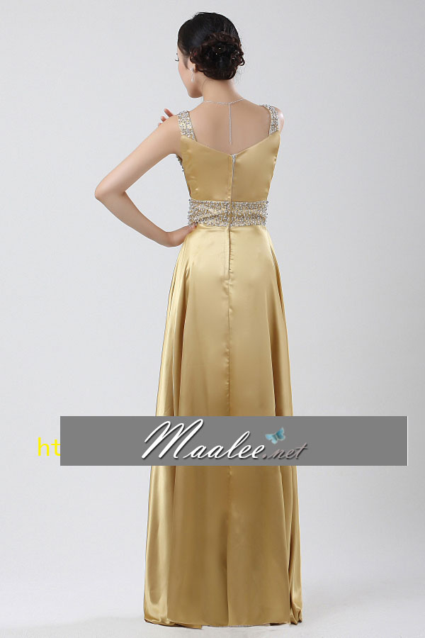 พร้อมเช่า ชุดราตรียาว สายเดี่ยว ผ้าซาติน สีทอง อกจับจีบตีเกล็ด ปักเลื่อมหรู