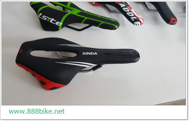 เบาะจักรยาน LSITE SADDLE Motion Lsite Affordable