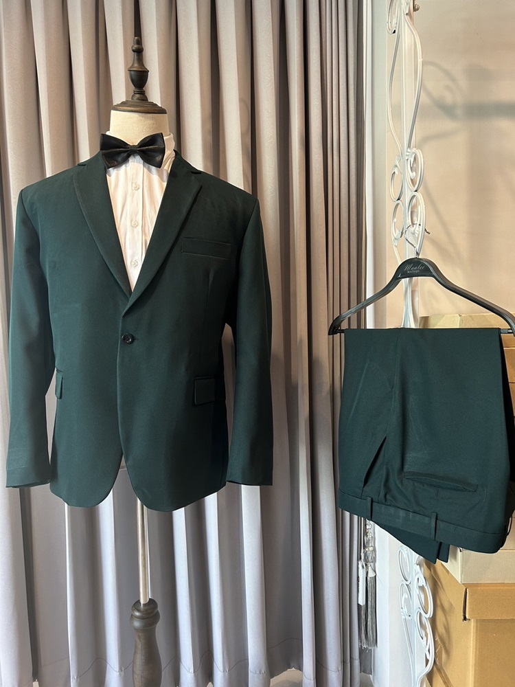 พร้อมเช่า ชุดสูทชาย สีเขียว งานตัดสูทพลัสไซส์ (ไม่มีกั๊ก)