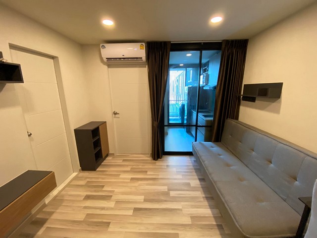 ให้เช่าคอนโดเดอะคิวบ์ พรีเมี่ยม รามอินทรา 34 ห้อง 30 ตร.ม.แอร์ 2 ตัว มีเครื่องซักผ้า พร้อมอยู่