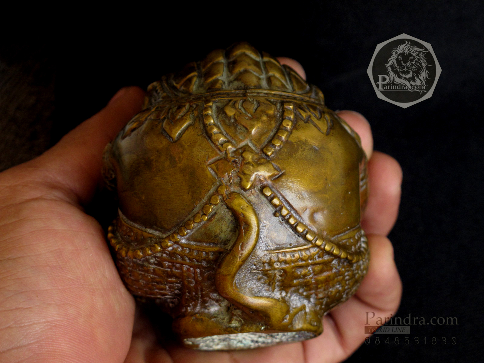 รูปหล่อทองเหลือง หนุมานอมจันทร์ งานฝีมือเก่า