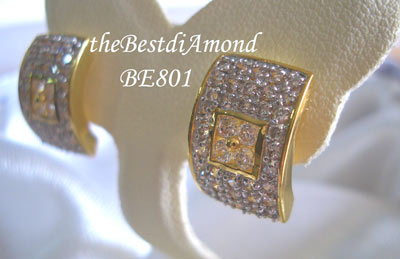 หมด++BE801++ ต่างหูหรูหรามากๆๆ++ ฝังแบบจิกไข่ปลา งานดีมากๆๆๆ เหมือนของจริงสุดๆ หรูหราแพรวพราว ขนาดไม่ใหญ่มาก เป็นรูปสี่เหลี่ยมผืนผ้า ขนาด 0.9*1.5 cm