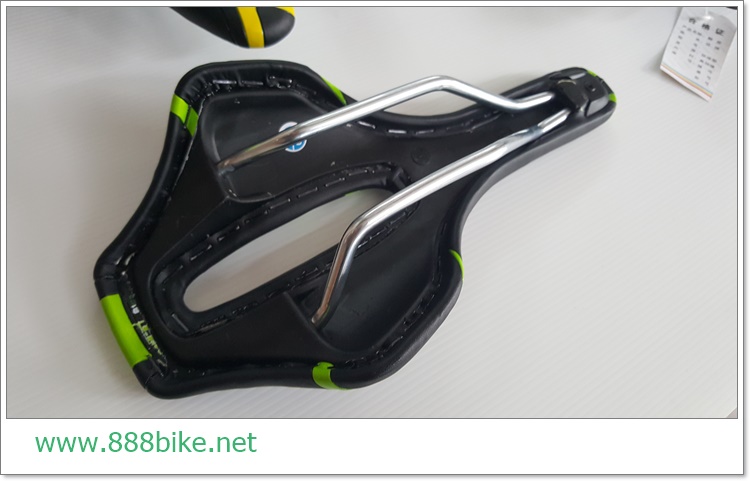 เบาะจักรยาน LSITE SADDLE Motion Lsite Affordable