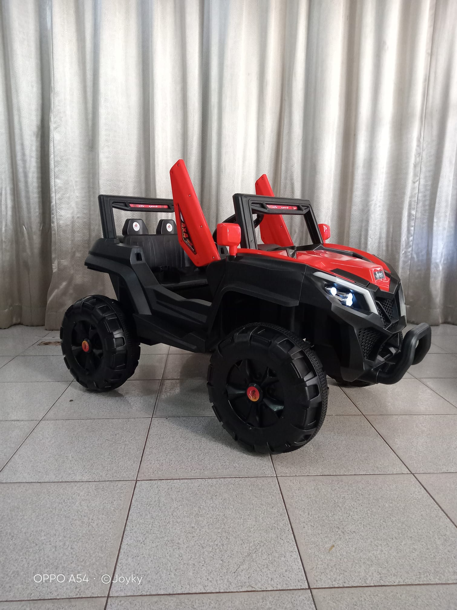 Jeep 4มอเตอร์ โยกได้ มีเพลงในตัว มีไฟ