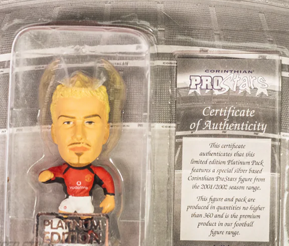 หุ่นฟิกเกอร์เดวิด เบคแคมแมนเชสเตอร์ ยูไนเต็ด Beckham Manchester United Home Kit 2002/03 Prostars พรีเมี่ยม อีดิชั่นของแท้