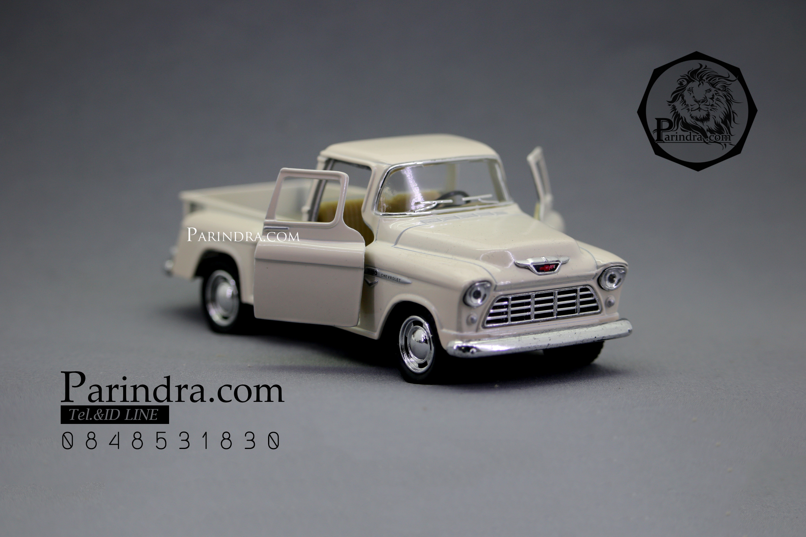 โมเดลรถเหล็กรถจำลอง CHEVROLET Chevy Stepside Pick-up 1955 สีขาว