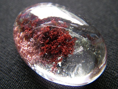 QU0018 QUARTZ แก้วปวกปุยสามสี สีหมาก สีเลือดหมู สีเทาเงิน เนื้อแก้วใส ขนาดเม็ดแก้วหัวหัวแหวนสวย 16.22x23.13x10.25 mm. นน. 27.27 ct. ขายแล้ว
