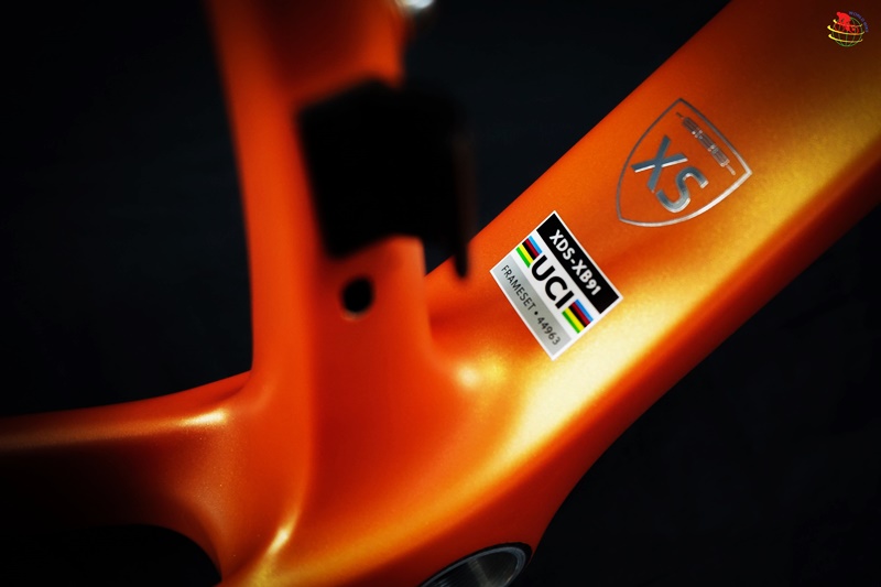 X-LAB RS8 Carbon Aero Road Bike Frame | T800 Carbon Fiber | Di2 / AXS Compatible | Lightweight 950g Frame | 2025 WorldTour Team Astana Qazaqstan