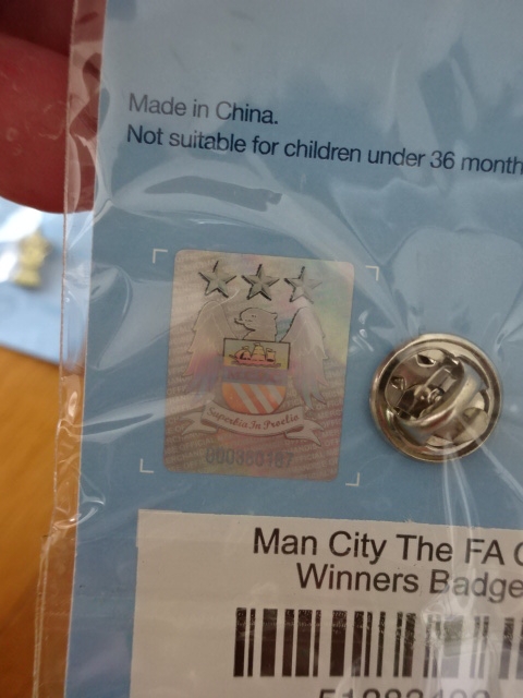 เข็มกลัด ฟุตบอล สโมสรแมนเชสเตอร์ ซิตีิ - FA CUP WINNERS 2011 ใหม่ / MANCHESTER CITY Football Club PIN - FA CUP WINNERS 2011 NEW