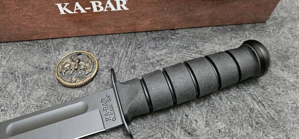 Ka-Bar Bowie Full-Size Knife Black GFN Sheath (7" Black)