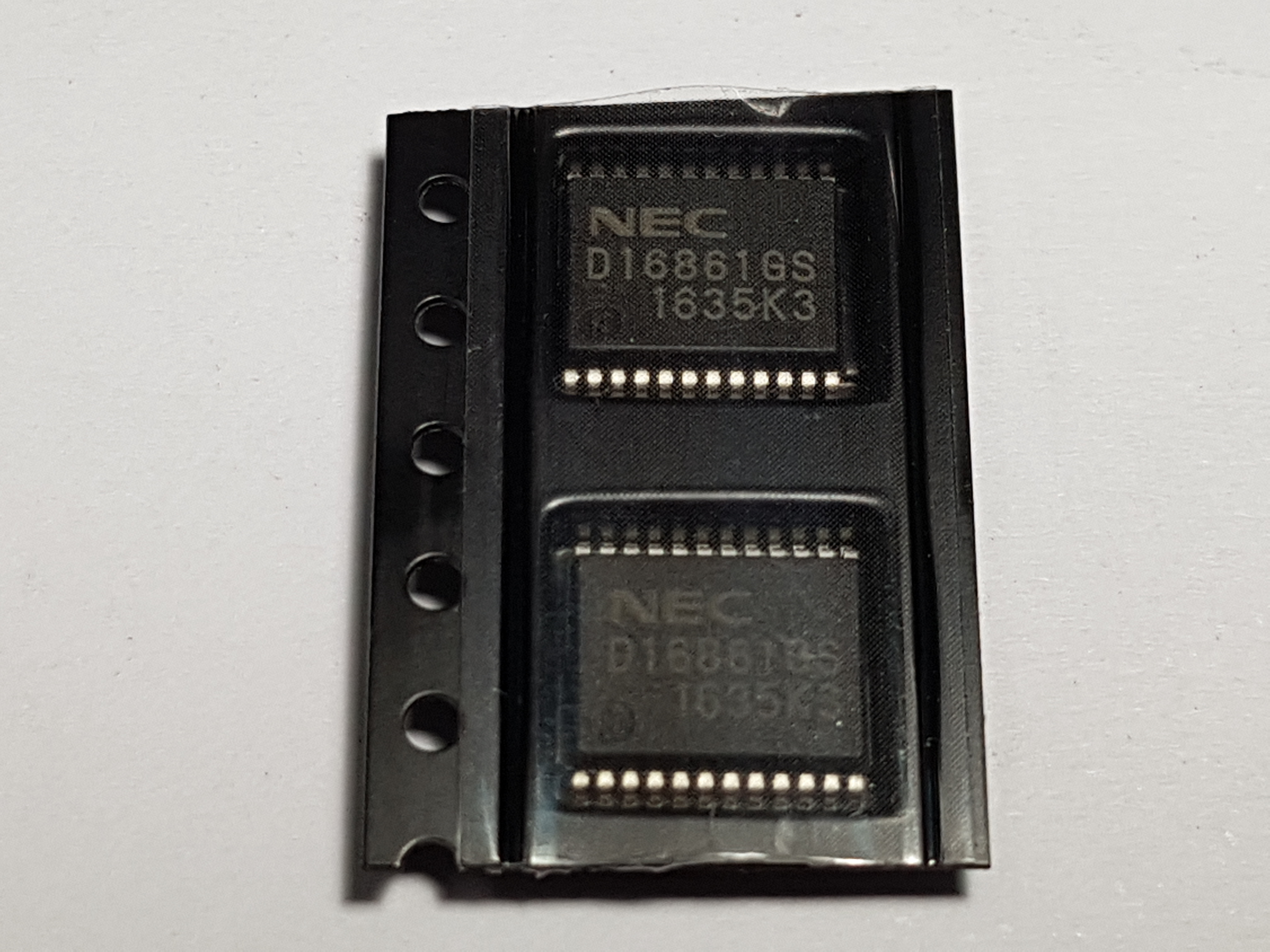 D16861GS