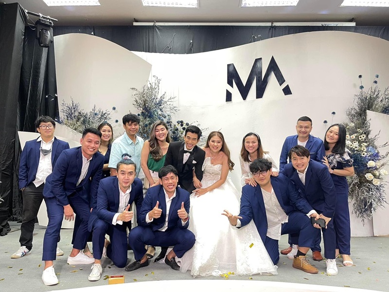 สูทตัดเช่า ชุดสูทชาย สีน้ำเงินเข้ม (ไม่ใช่สีกรมท่า) งานเนี๊ยบ ไม่มีเสื้อกั๊ก