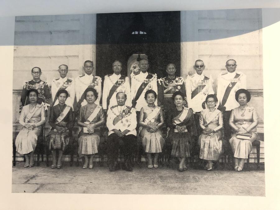 อนุสรณ์พลตรี หม่อมทวีวงศ์ถวัลยศักดิ์ (หม่อมราชวงศ์เฉลิมลาภ ทวีวงศ์) อดีต องคมนตรี