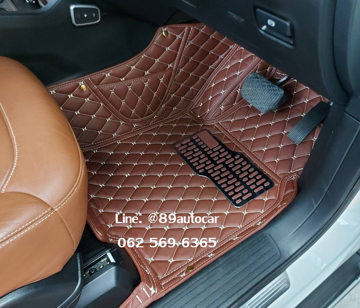 ขายพรมรถยนต์ Benz GLE250d ปูพรมหกดี สีกาแฟ เต็มคัน